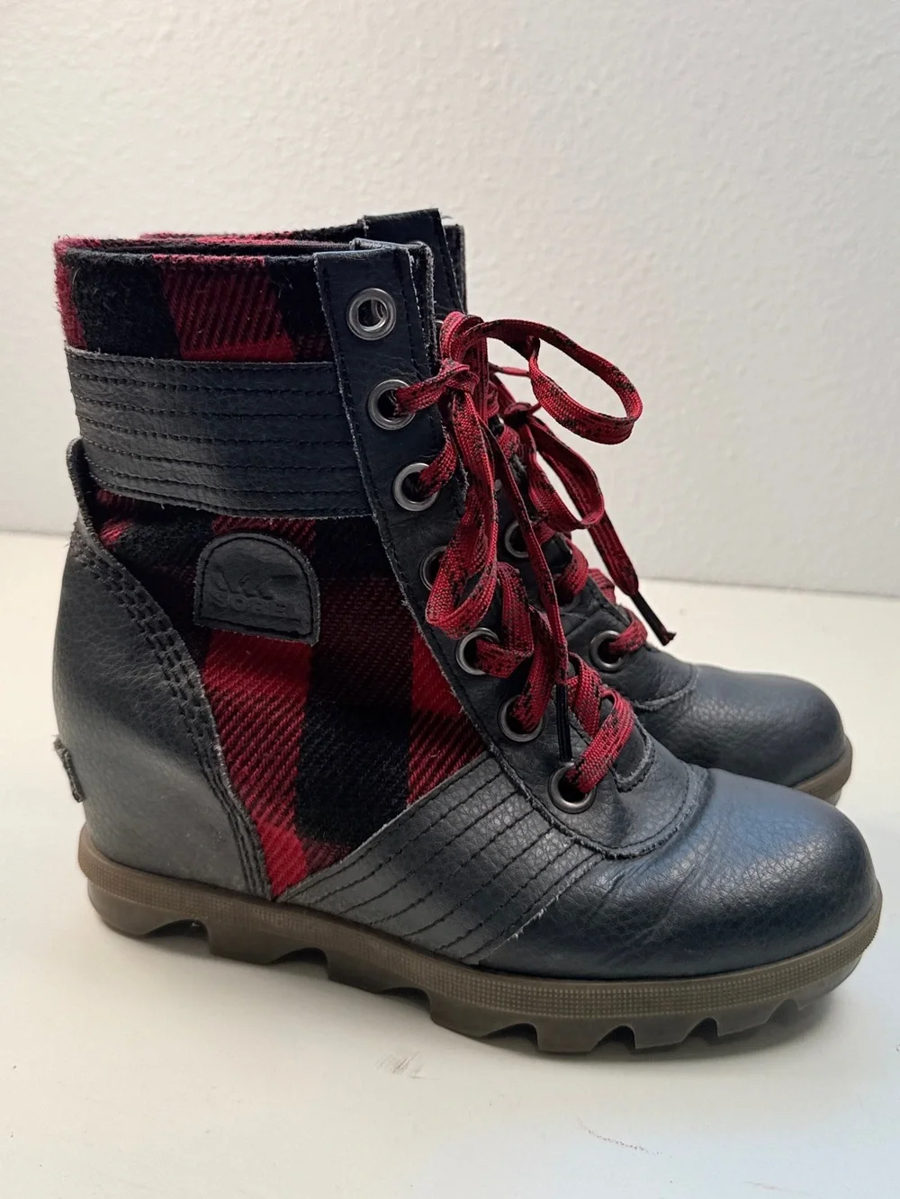 Sorel Joan of Arctic Wedge II Buffalo Plaid Waterproof Boots Womens US 3 EU 34